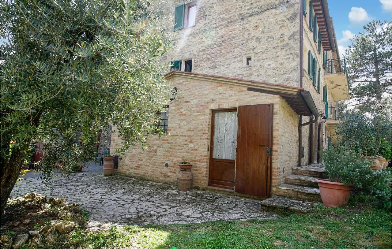 4 Bedroom Lovely Home In Cetona