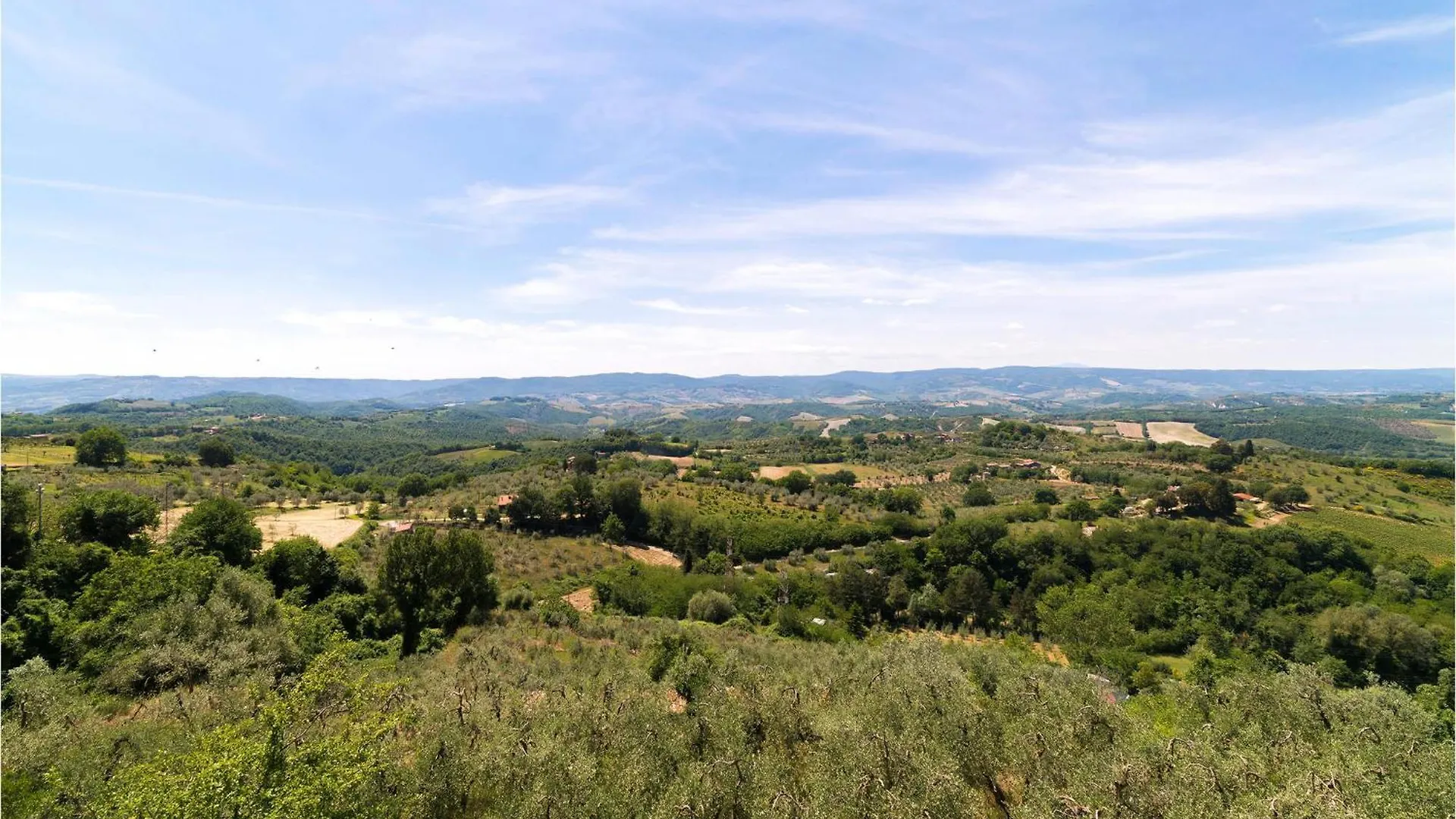 4 Bedroom Lovely Home In Cetona 0*,
